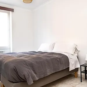 Apartment Mecenate Cavour, Rome